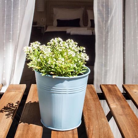 Krinis Apartments Rhodes City Стая снимка