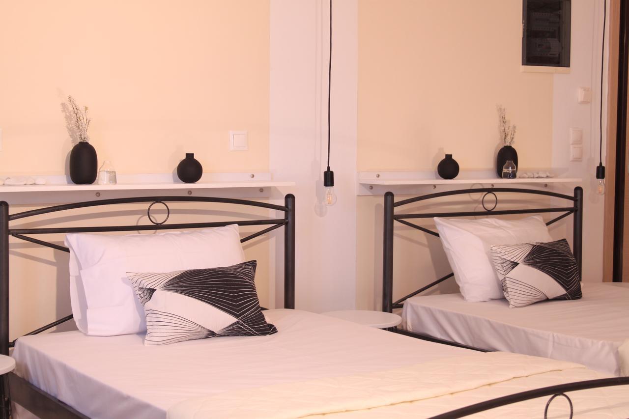 Krinis Apartments Rhodes City Екстериор снимка