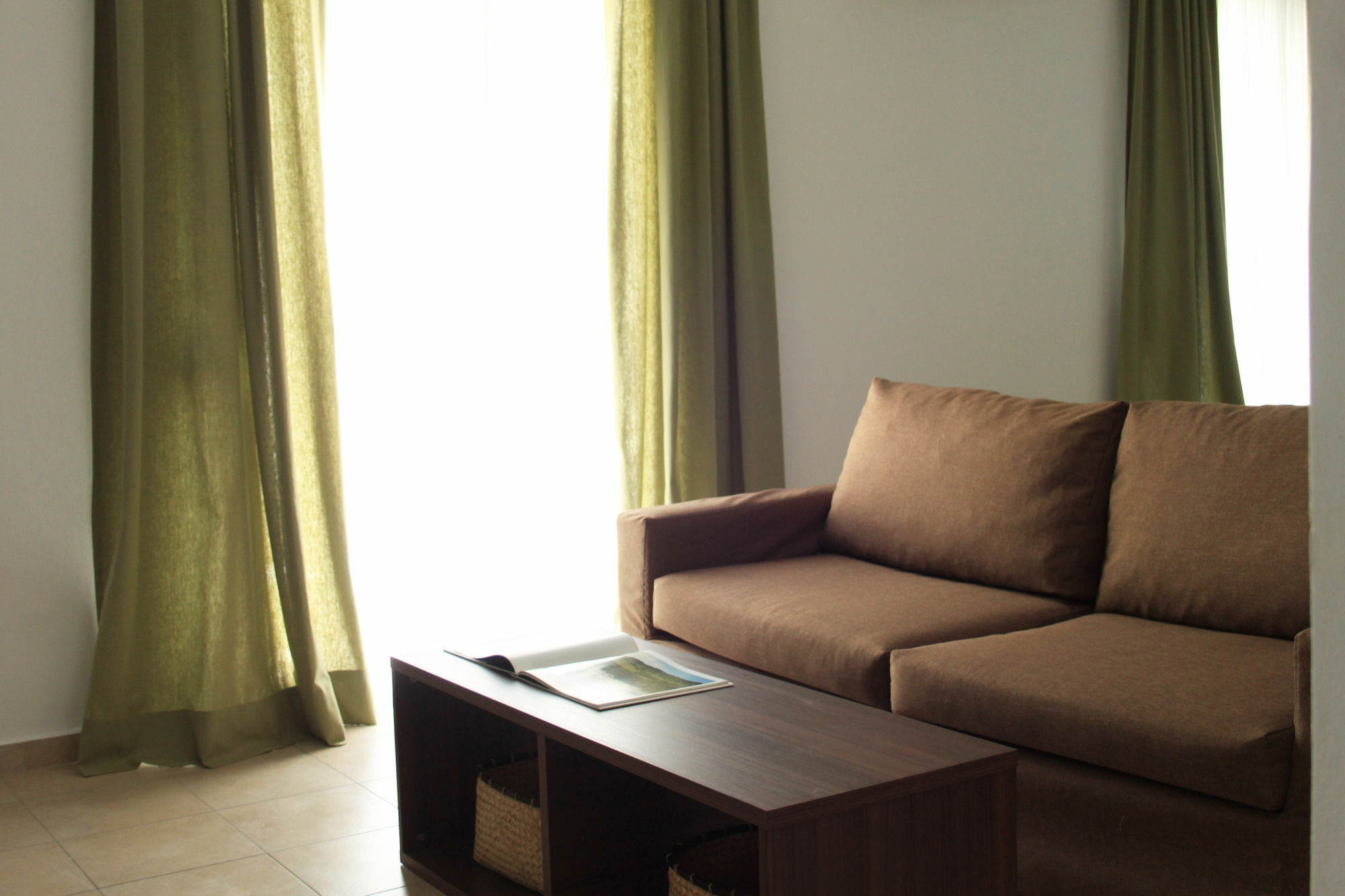 Krinis Apartments Rhodes City Екстериор снимка